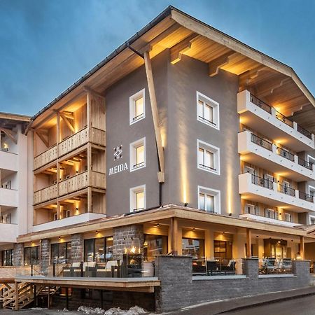 Hotel Meida ポッツァ・ディ・ファッサ エクステリア 写真